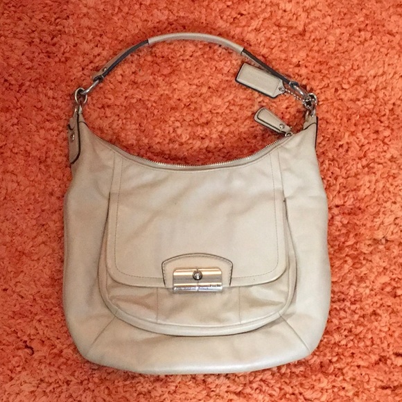 Coach - Picture 2 of 3